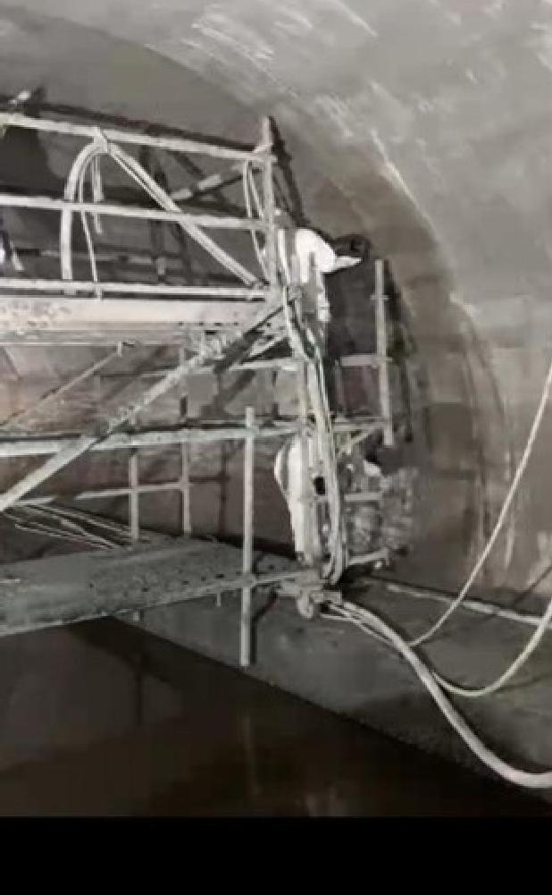 Emisario Puerto - Andamio interior